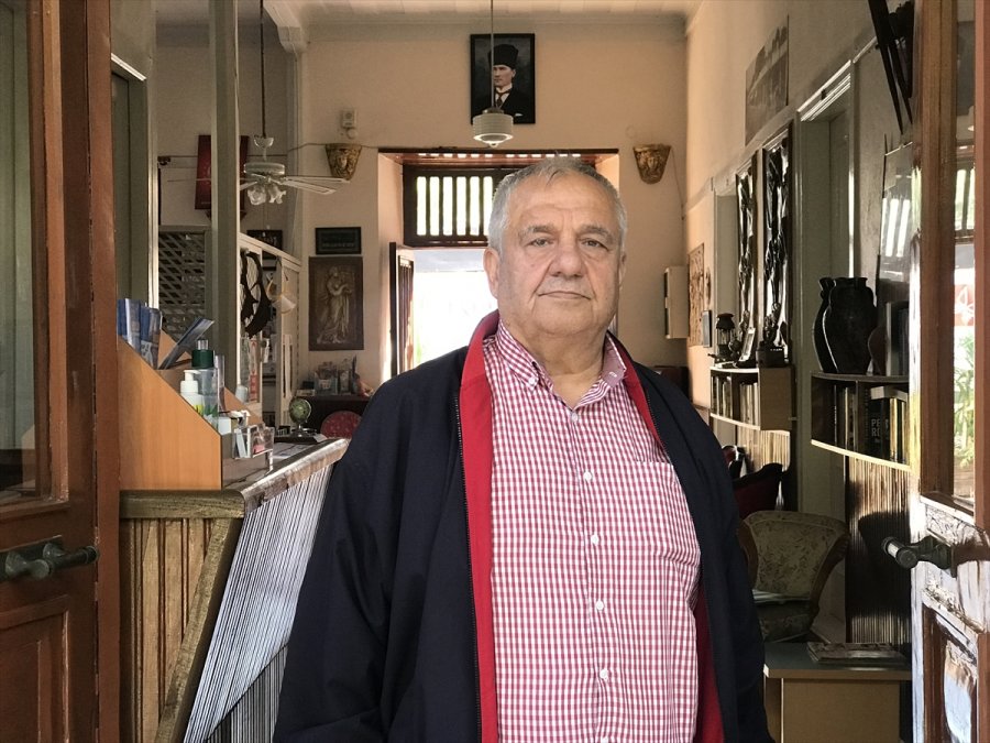 Ayakta Tutmak İçin Satın Aldığı Asırlık Konakla Turizme Hizmet Veriyor