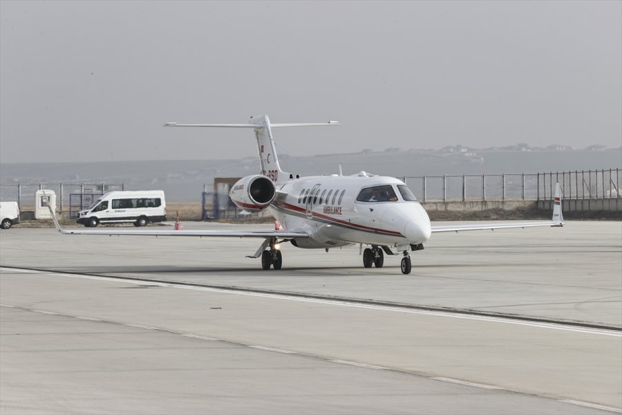Abd'de Yaşayan Türk Halk Bilimci İlhan Başgöz Ambulans Uçakla Türkiye'ye Getirildi