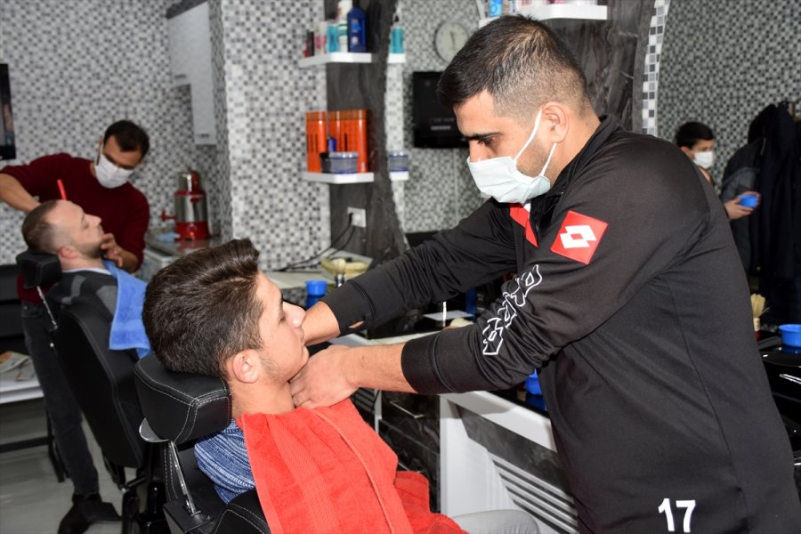 Çocukluk Hayali Berber Dükkanına Devlet Desteğiyle Kavuştu