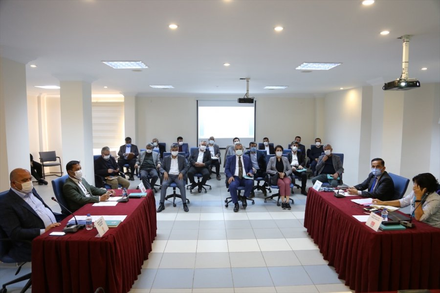 Kaş Belediyesinde Yılın İlk Meclis Toplantısı Yapıldı