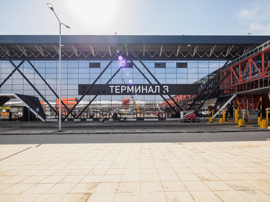 Rönesans, Rusya'nın En Büyük Havalimanı Sheremetyevo'nun Pistini Yeniledi