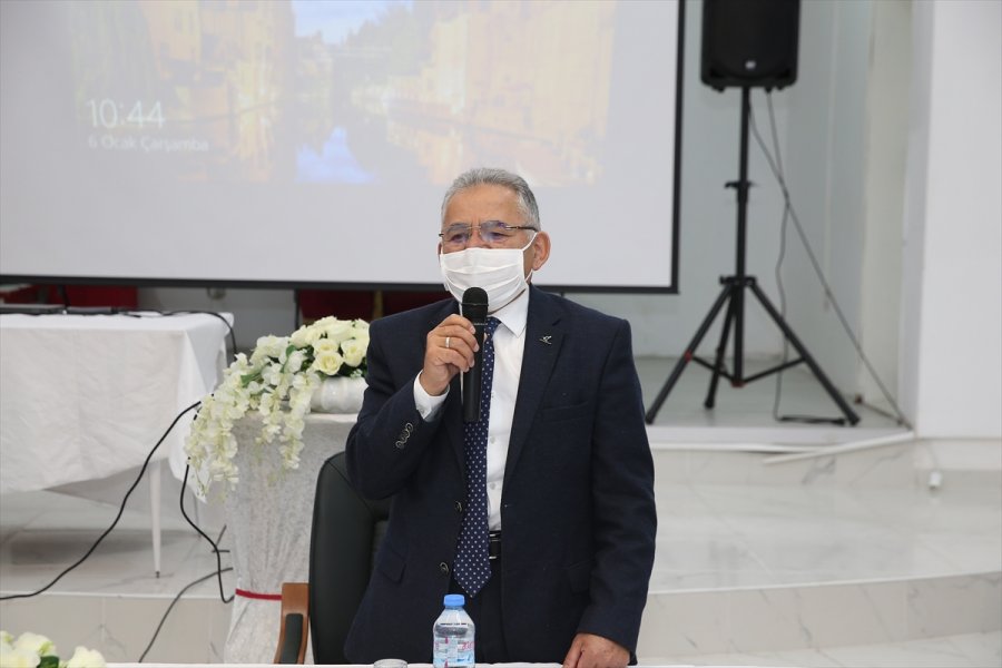 Başkan Büyükkılıç, Muhtarlar Toplantısına Katıldı