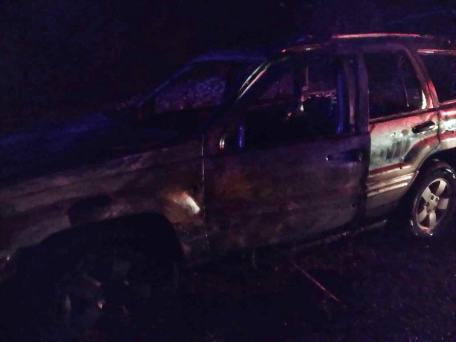 Antalya'da Seyir Halindeki Otomobilde Yangın Çıktı