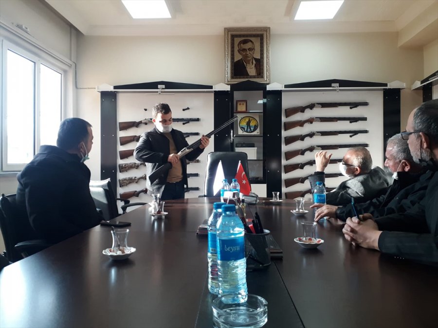 Ak Parti Seydişehir Teşkilatı, Beyşehir'de Silah Fabrikalarını Ziyaret Etti