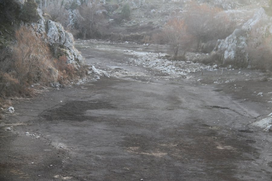 Beyşehir Gölü'nü Besleyen Dereler Kar Yağışı Bekliyor