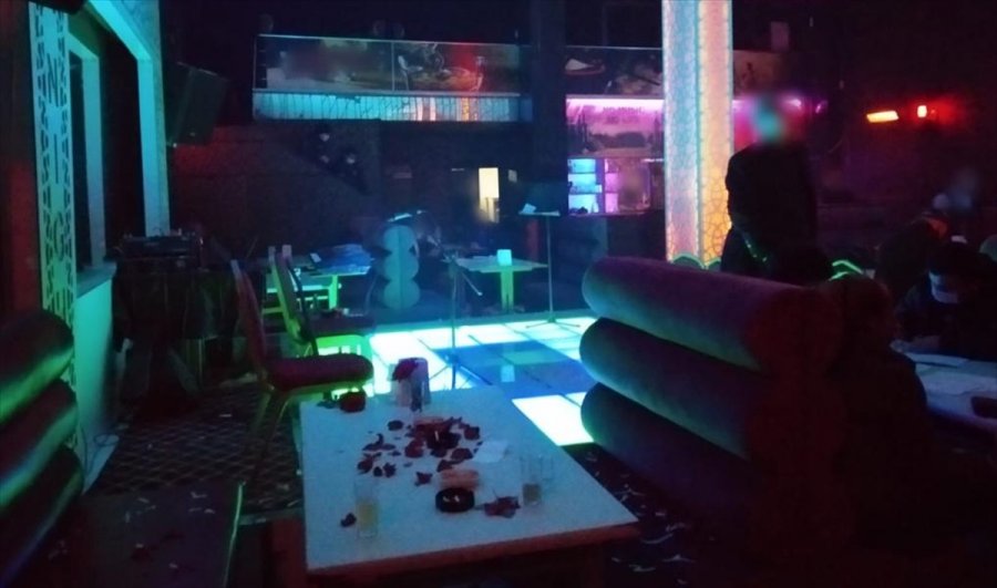 Konya'da Kovid-19 Tedbirlerine Uymayan 92 Kişiye Ceza Kesildi