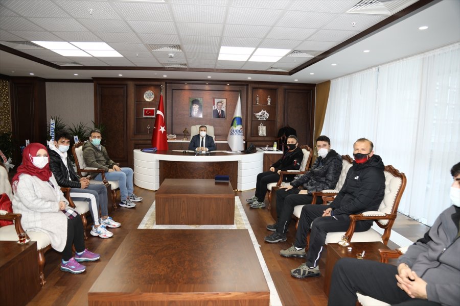 Sporculardan Başkan Demirbaş'a Teşekkür Ziyareti