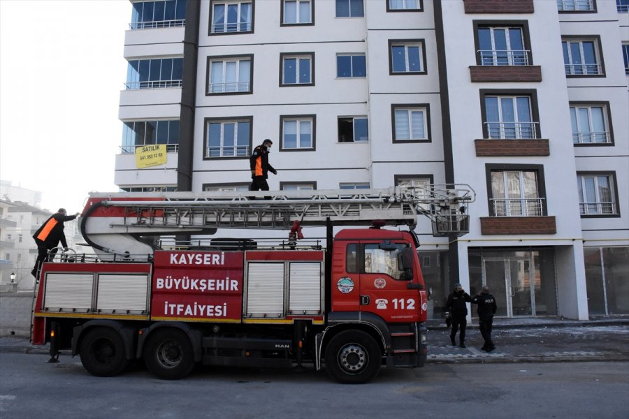 Kayseri'de Kocası Tarafından Darbedilip Evin Odasına Kilitlenen Kadın Kurtarıldı