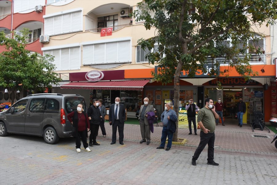 Alanya'da Yıkılma Riski Bulunan 5 Katlı Bina Boşaltıldı