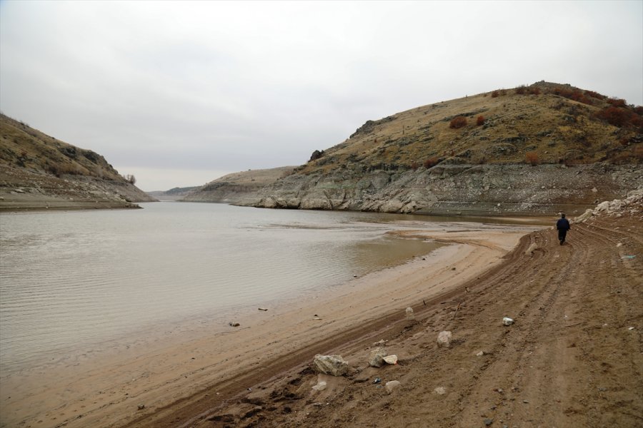 Çubuk-2 Barajı'nda Su Seviyesi Azaldı