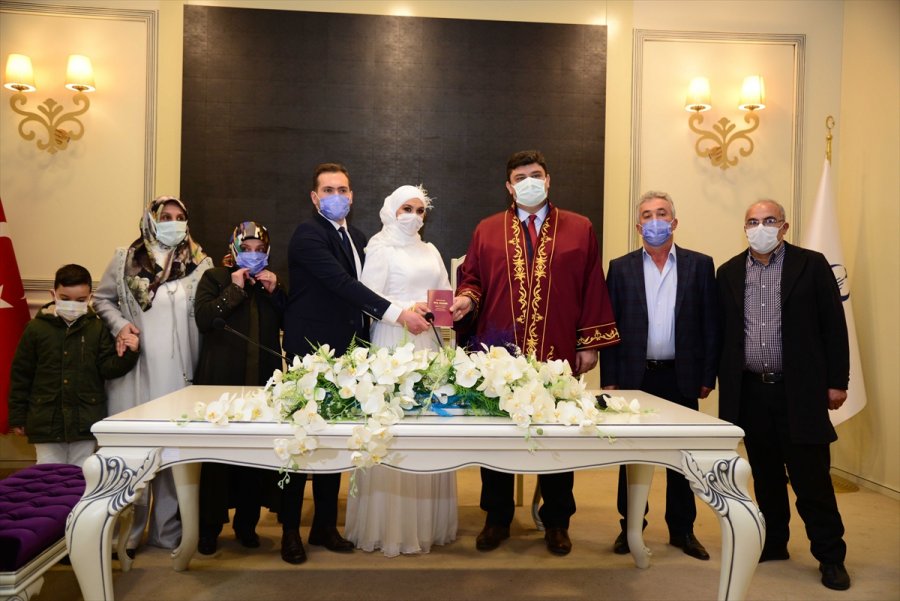 Kahramankazan'da Geçen Yıl 330 Çift Dünya Evine Girdi