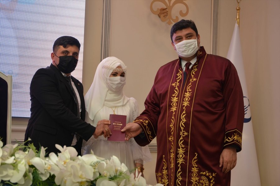 Kahramankazan'da Geçen Yıl 330 Çift Dünya Evine Girdi