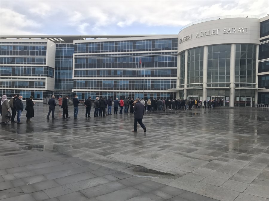 Kayseri Adliyesi'nde 