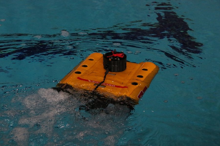 Üniversite Öğrencisi Niğde Teknopark'ta Mini 