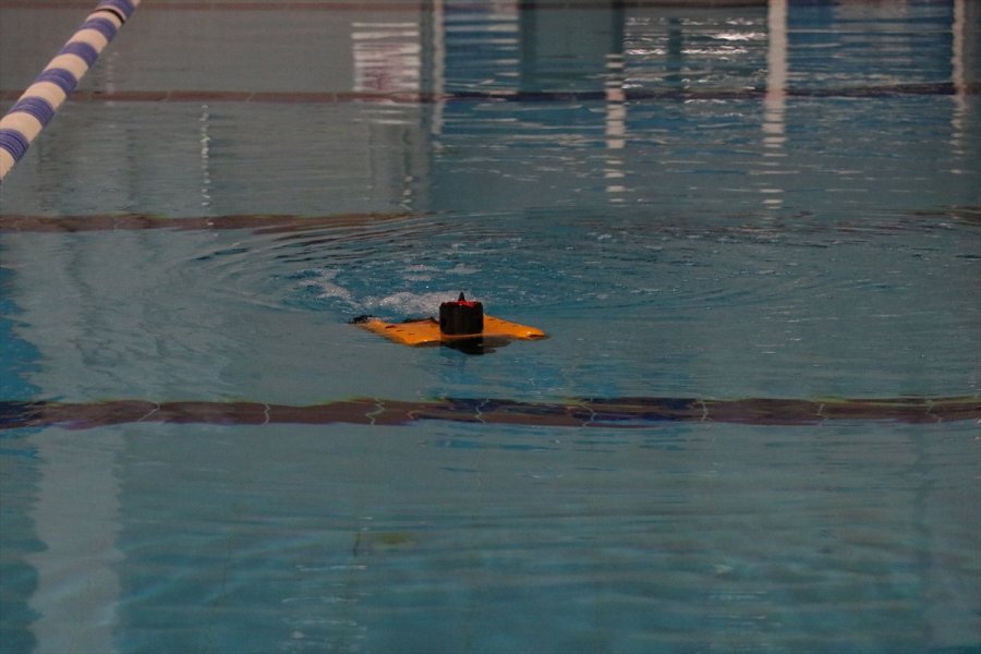 Üniversite Öğrencisi Niğde Teknopark'ta Mini 