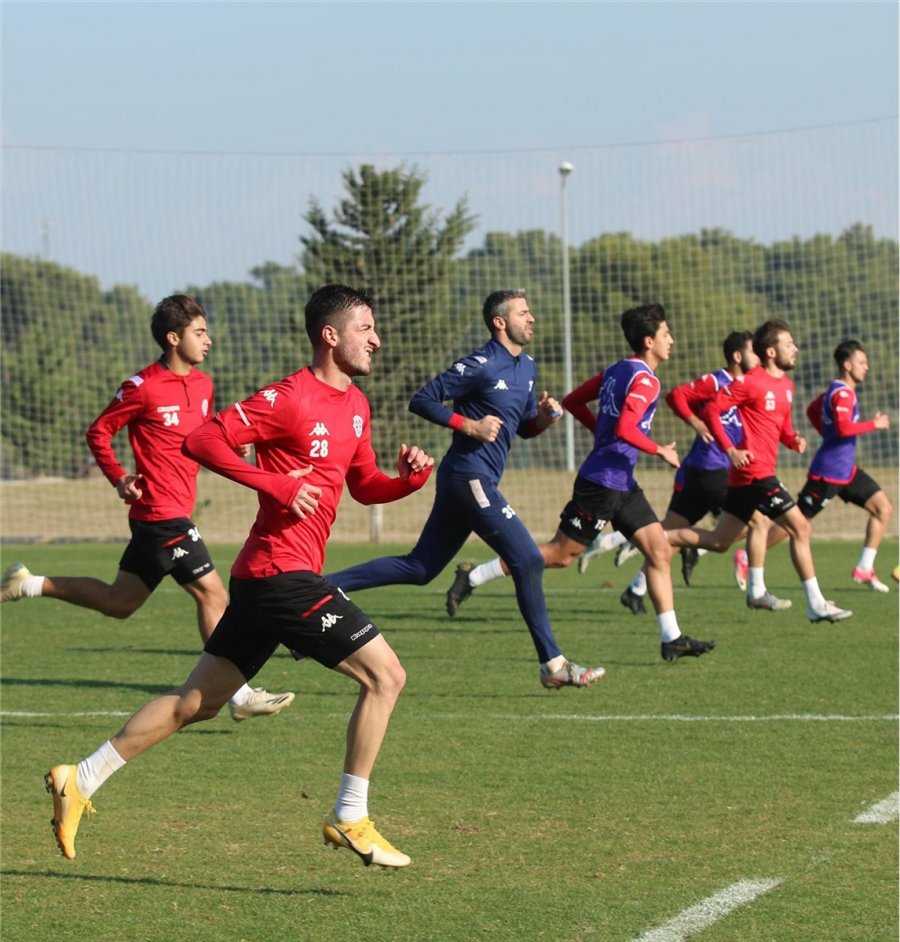 Antalyaspor Türkiye Kupası'nda İddialı
