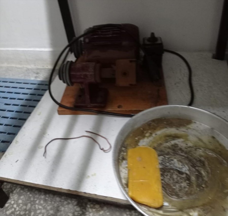 Başkentte Kuyumculara Hileli Altın Satan Şebekeye Operasyon