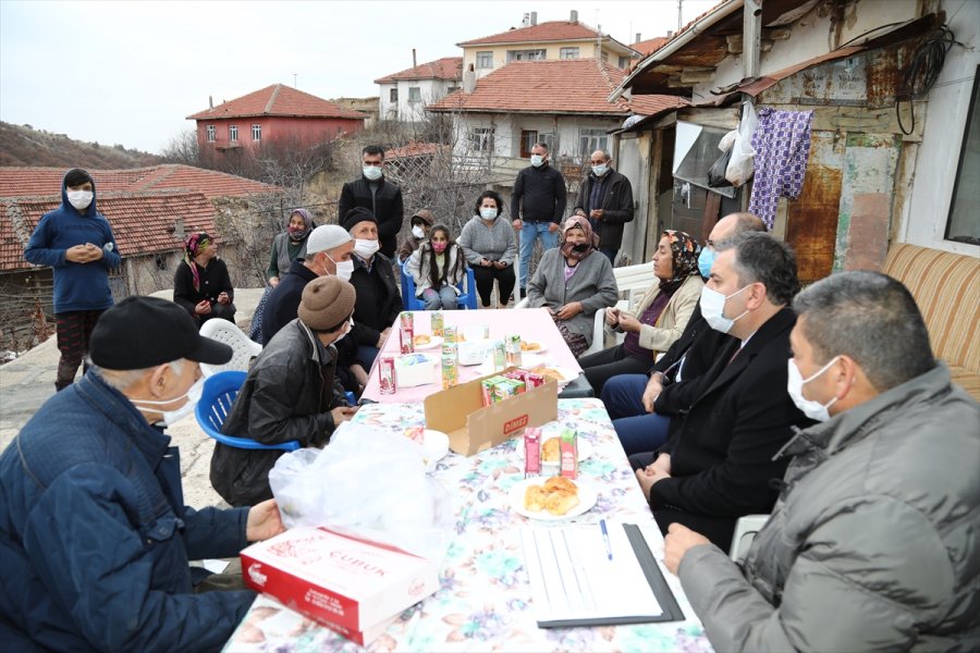 Çubuk Kaymakamı Keleş Ve Belediye Başkanı Demirbaş'tan Mahalle Ziyaretleri