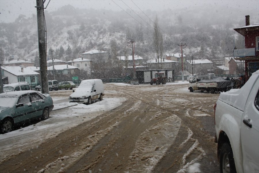 Derbent'te Kar Yağışı