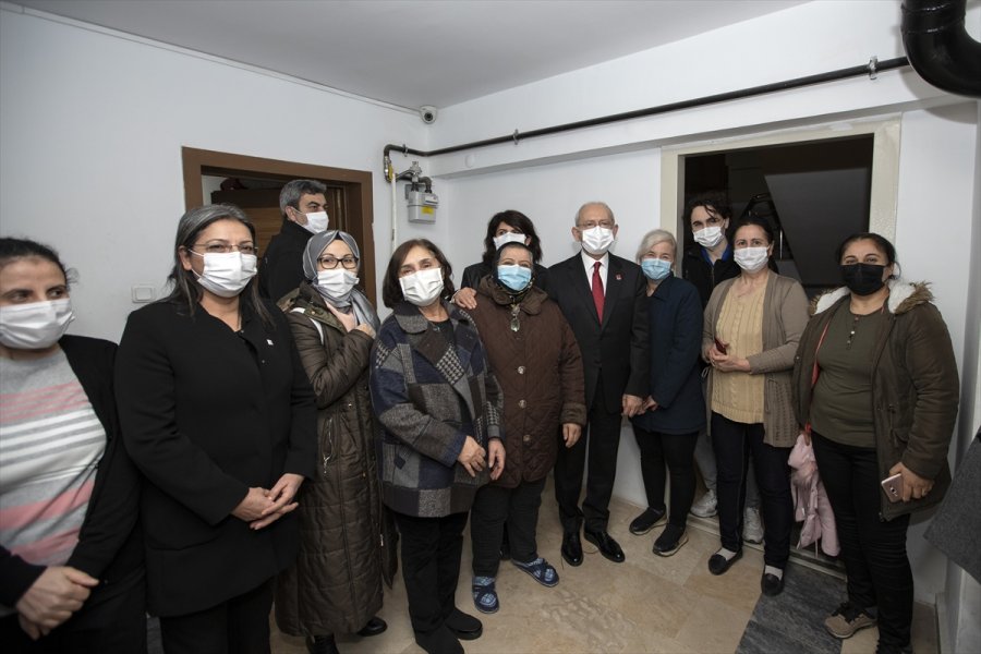 Kılıçdaroğlu Ve Eşinden Ev Ziyareti