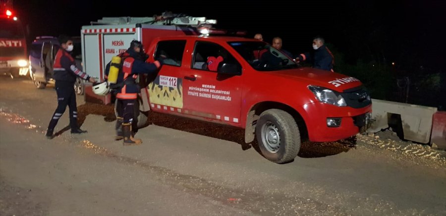 Mersin'de Tünel İnşaatında Çıkan Yangında Dumandan Etkilenen 8 İşçi Hastaneye Kaldırıldı