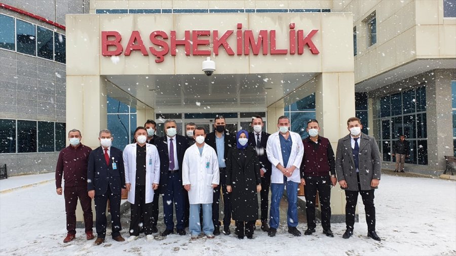 Ak Parti Genel Başkan Yardımcısı Leyla Şahin Usta'dan Aşı Tavsiyesi