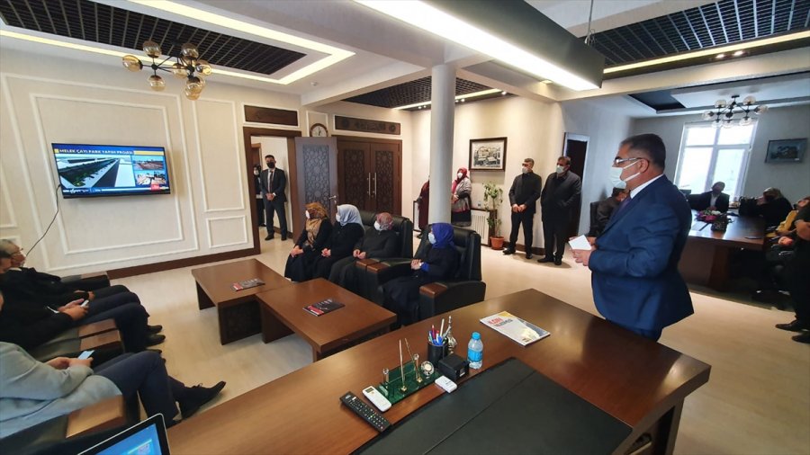 Ak Parti Genel Başkan Yardımcısı Leyla Şahin Usta'dan Aşı Tavsiyesi