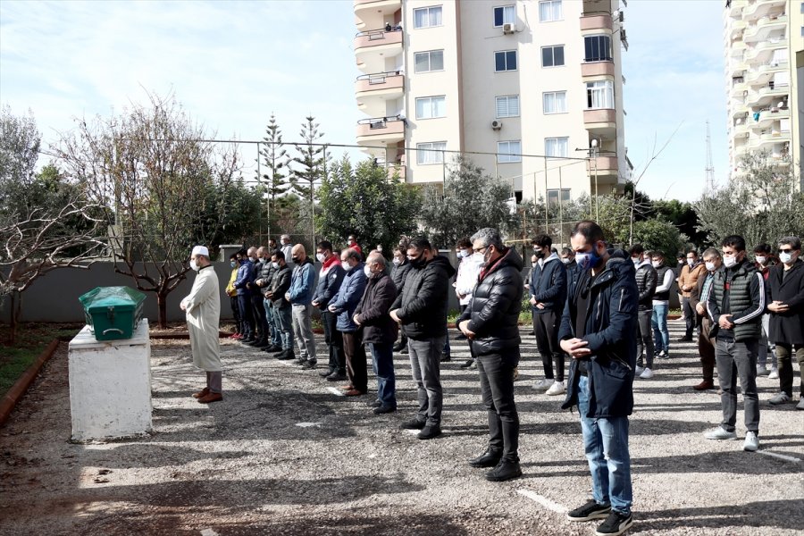 Milli Takımı Antrenörü Çömlekçi Son Yolculuğuna Uğurlandı