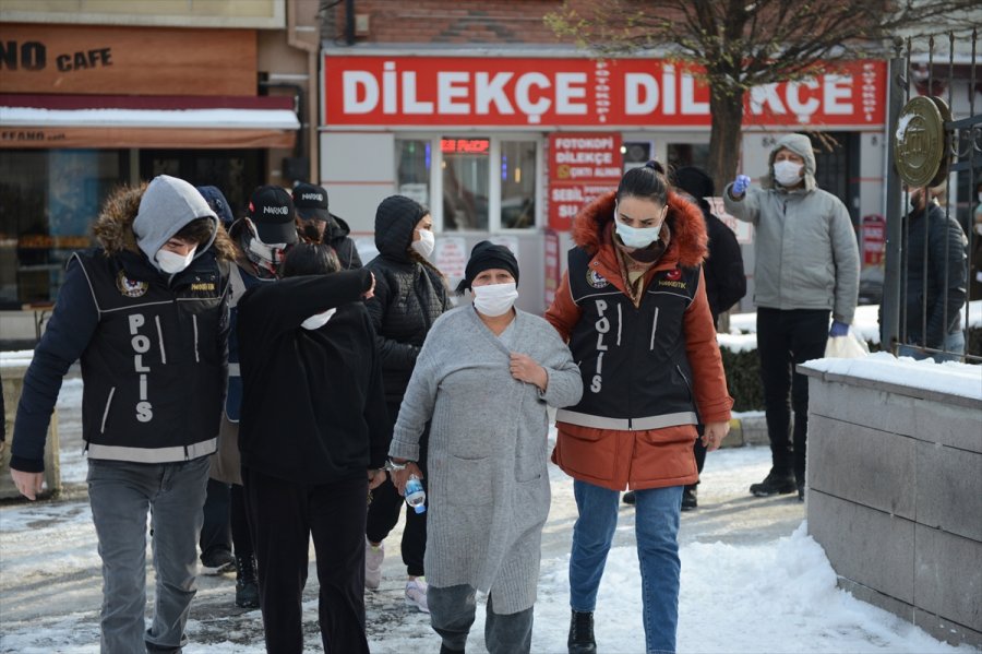 Eskişehir'de Uyuşturucu Operasyonunda 6 Şüpheli Tutuklandı