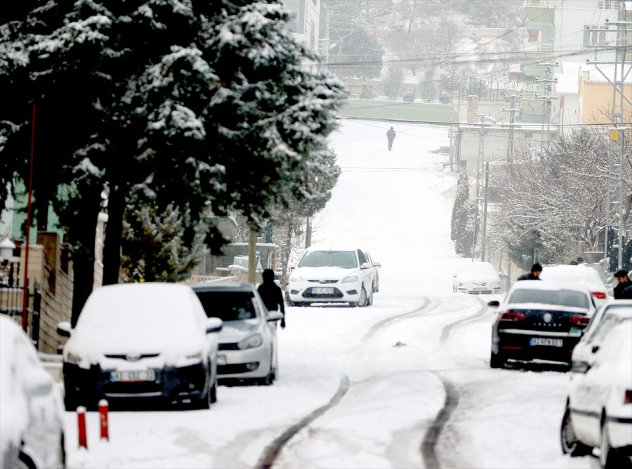 Konya'da Kar Ve Tipi Etkili Oluyor