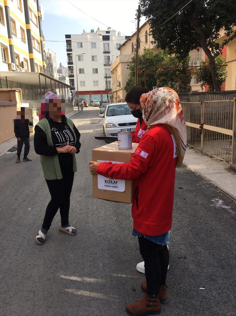 Türk Kızılay Tarsus Şubesinden İhtiyaç Sahiplerine Yardım