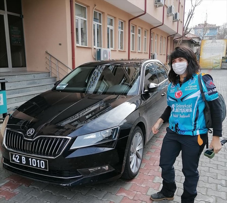 Bisikletiyle Dünya Turuna Çıkan Brezilyalı, Yolda Kara Yakalanınca Yardımına Belediye Başkanı Yetişti