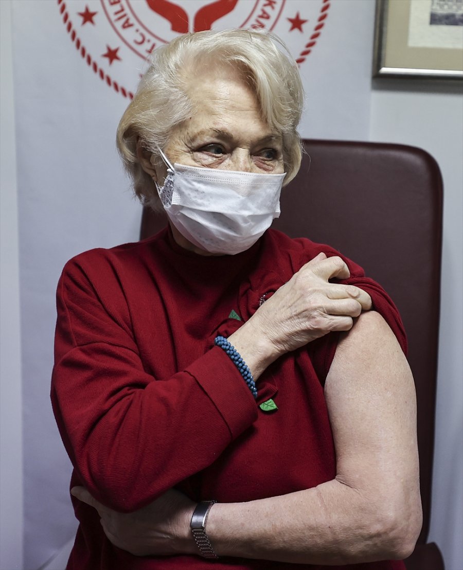 Engelli Ve Yaşlı Bakım Kuruluşlarında Coronavac Aşısı Uygulanmaya Başladı