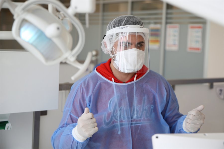 Aldıkları Ek Tedbirlerle Kesintisiz Diş Tedavisi Ve Eğitim Hizmeti Sundular