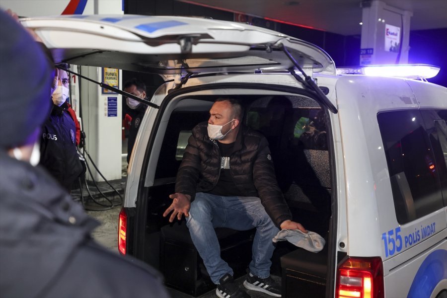 Ankara'da Alkollü Sürücü Yakıt Pompasına Çarptı
