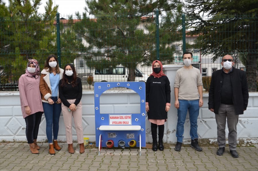 Hayvan Dostu Öğretmenler, Geri Dönüşüm Malzemeleriyle Kuşları Yuva Sahibi Yaptı