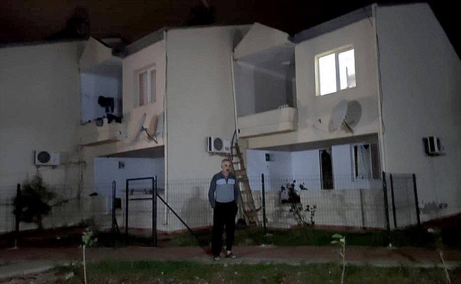 Kaymakam Bayraklı'dan Akkuyu Ngs'deki Planlı Patlatmada Zararı Oluşanlara Ziyaret