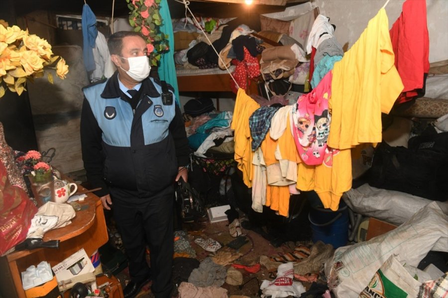 Mersin'de 10 Yıldır Atık Biriktirilen 