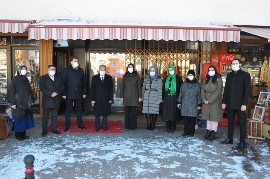 Ak Parti Konya Milletvekili Gülay Samancı, Akşehir'de