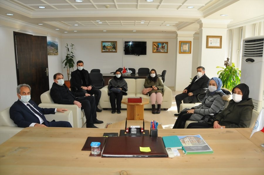 Ak Parti Konya Milletvekili Gülay Samancı, Akşehir'de