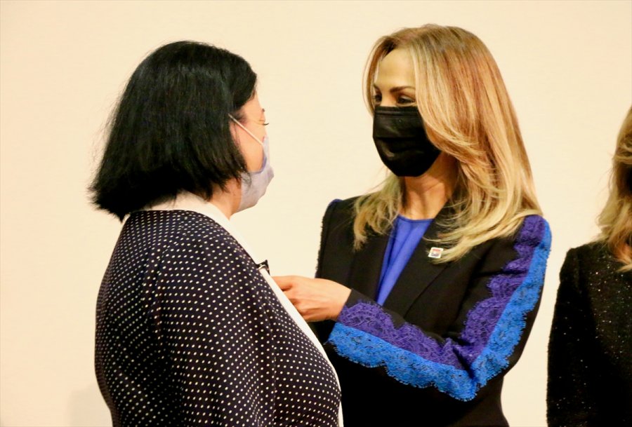 Chp Kadın Kolları Genel Başkanı Nazlıaka, Eskişehir'de 