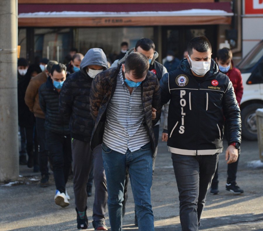 Güncelleme - Eskişehir'de Uyuşturucu Operasyonunda Yakalanan 3 Şüpheli Tutuklandı