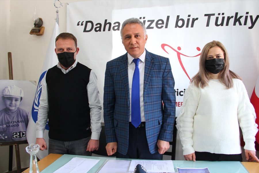 Tüketiciler Birliği Genel Başkanı Şahin'den Ücret İadesine İlişkin Özel Okullar Lehine Çıkan Kararlara Tepki: