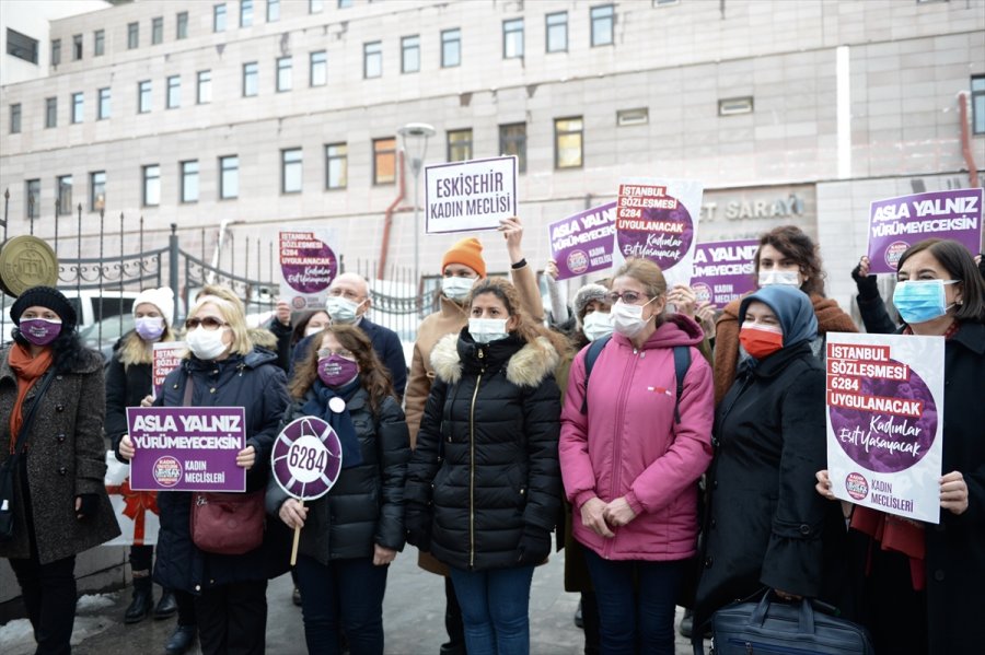 Eskişehir'de Eşini Bıçakladığı İddiasıyla Yargılanan Sanığa 16 Yıl 6 Ay Hapis Cezası Verildi