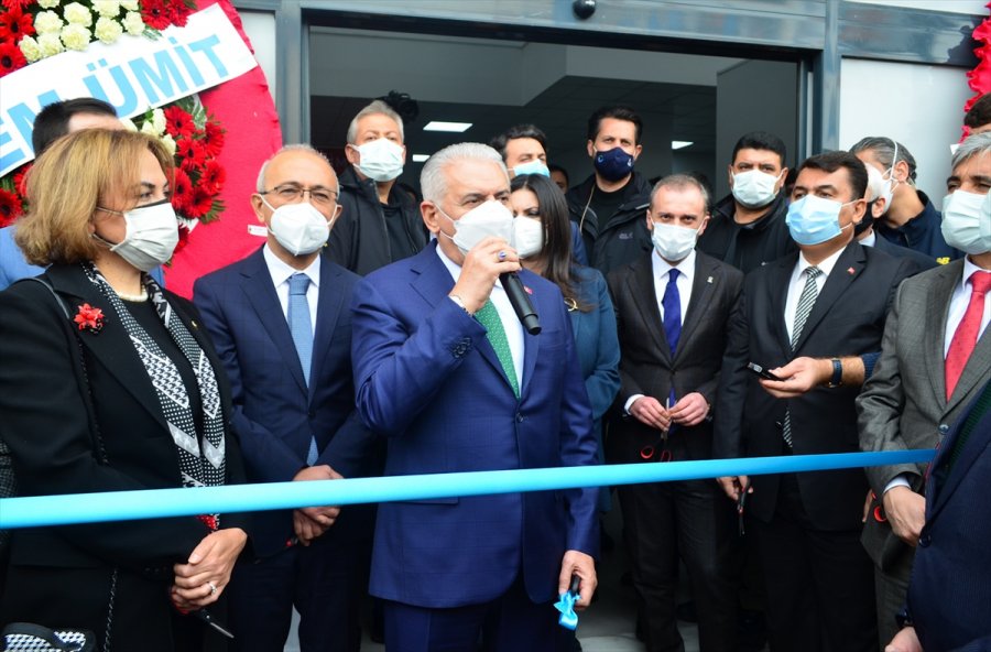 İzmir Milletvekili Binali Yıldırım, Ak Parti Mersin 7. Olağan İl Kongresi'nde Konuştu: