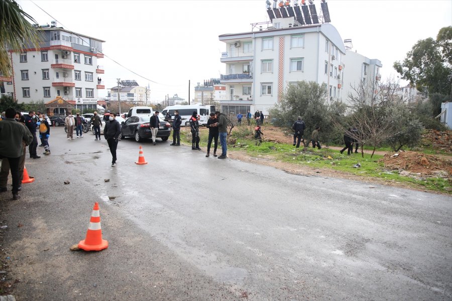 Antalya'da Silahlı Kavga: 3 Yaralı