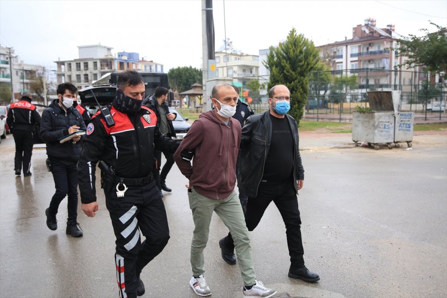 Antalya'da Silahlı Kavga: 3 Yaralı