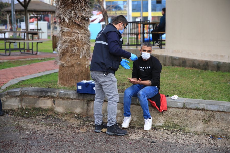 Antalya'da Silahlı Kavga: 3 Yaralı