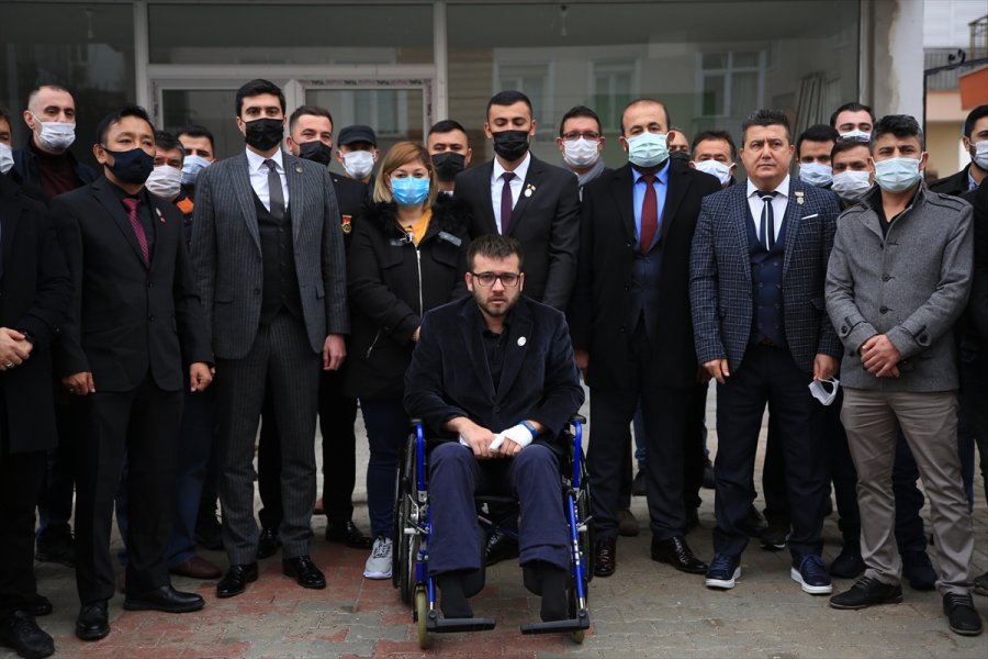 Antalya'da Gaziyi Darbettiği Öne Sürülen Baba İle Oğlunun Tutuklanmamasına Tepki