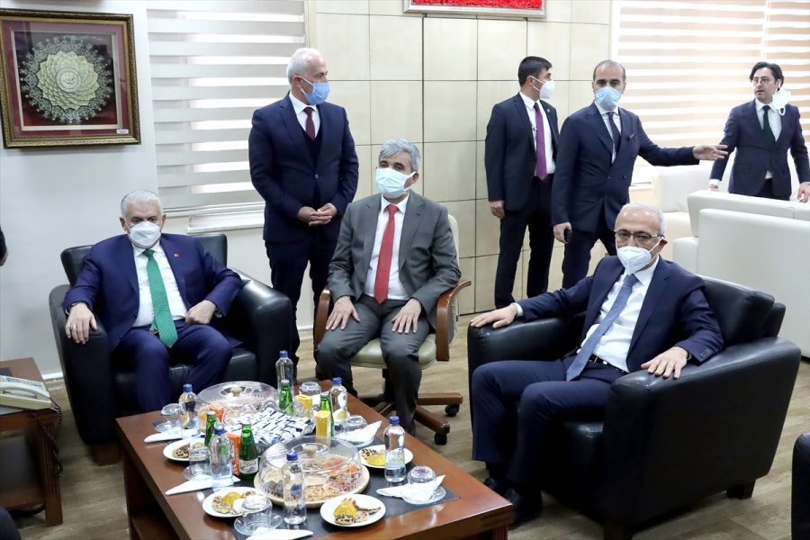 Hazine Ve Maliye Bakanı Lütfi Elvan'dan, Mersin Valisi Ali İhsan Su'ya Ziyaret
